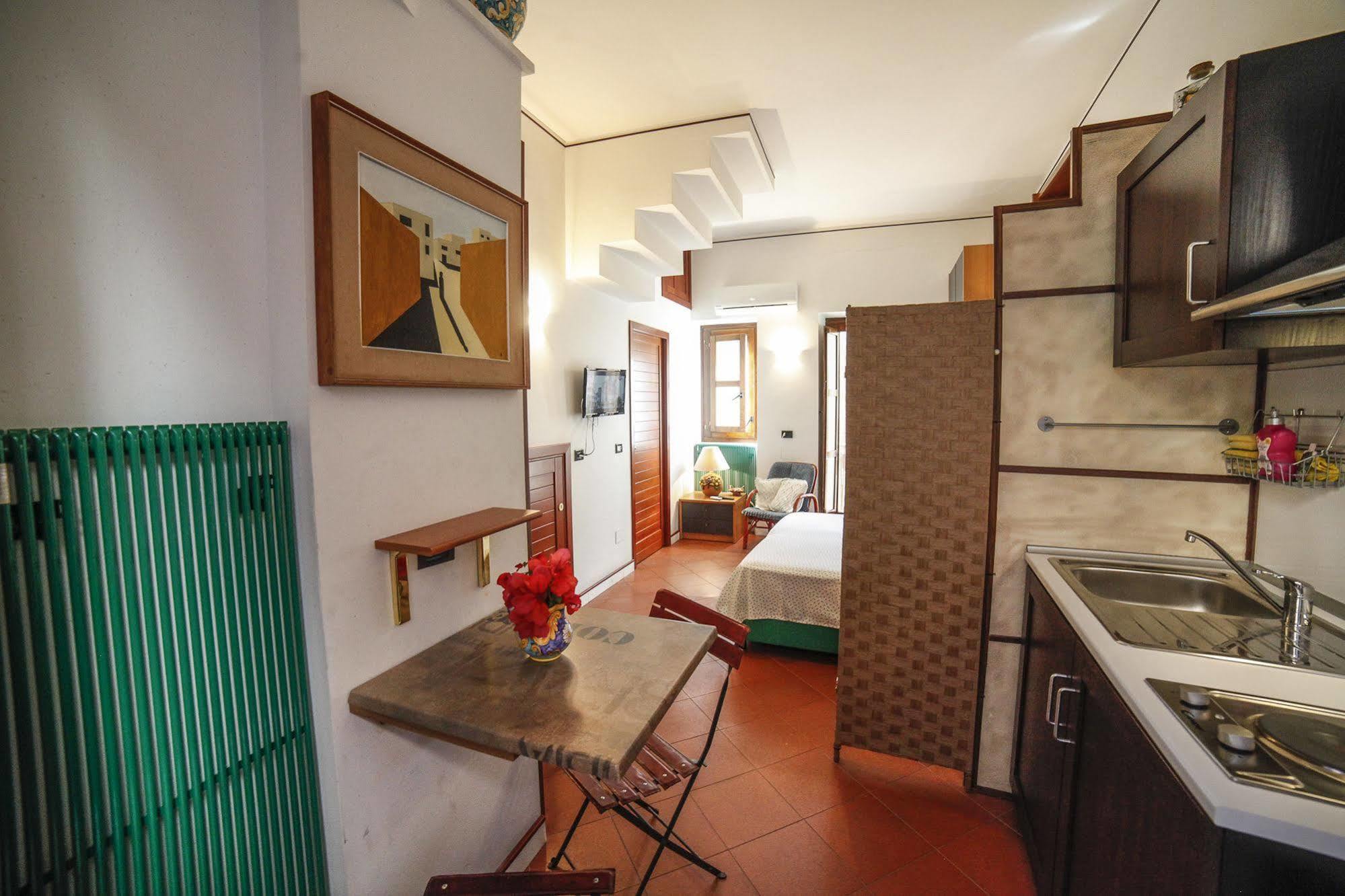 Ferienwohnung Il Gelsomino Taormina Center Exterior foto